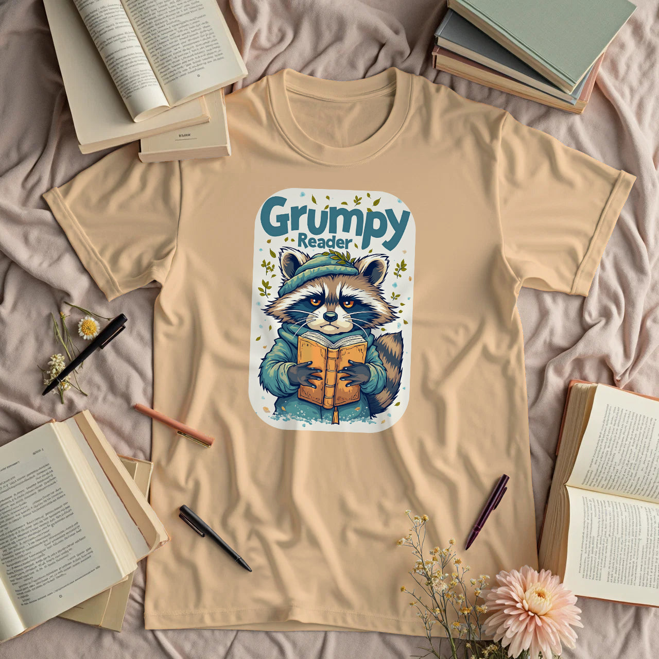 Grumpy Reader - Raccoon