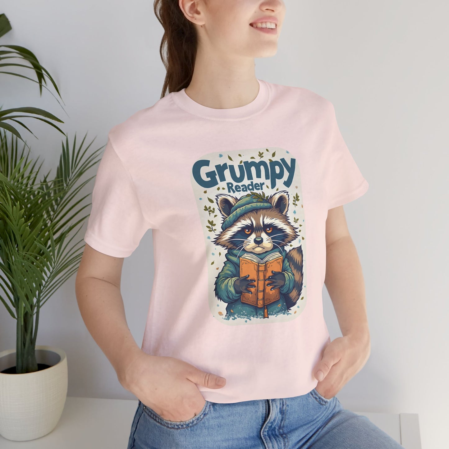 Grumpy Reader - Raccoon