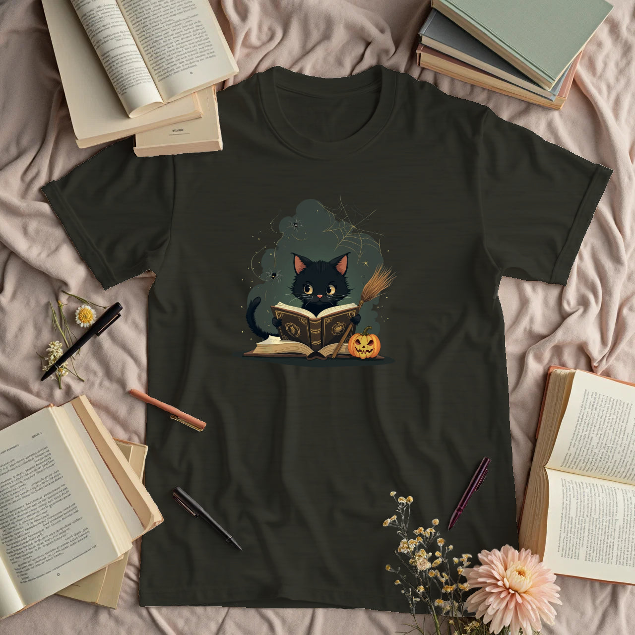 Cute Cat Reader - Jack O' Lantern