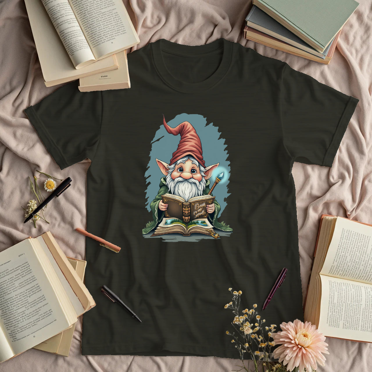 Cute Reading Gnome Wizard