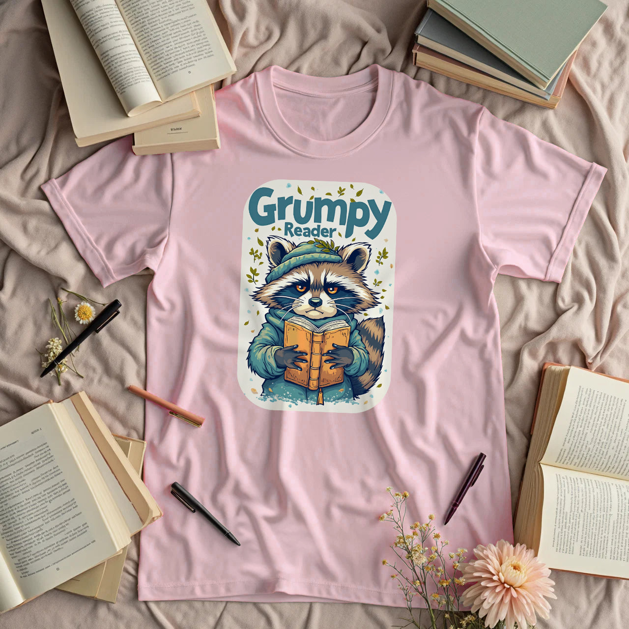 Grumpy Reader - Raccoon